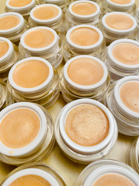 Dewy Highlighter